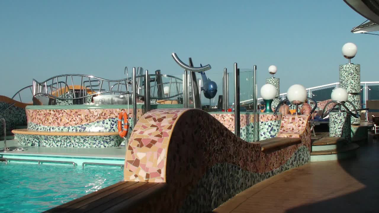 Tour of the MSC Fantasy Ship | MSC Fantasy Cruise Ship | MSC Cruises