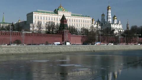 Kremlin says Russia will impose retaliatory sanctions