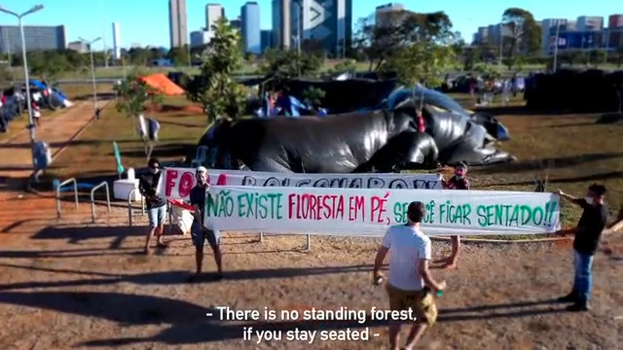 Os Ongueiros e a Globo já fazia campanha para fora contra o Bolsonaro. E agora em 2023 que bateu recorde de todos os tempos, será que eles irão fazer no governo do ladrão?