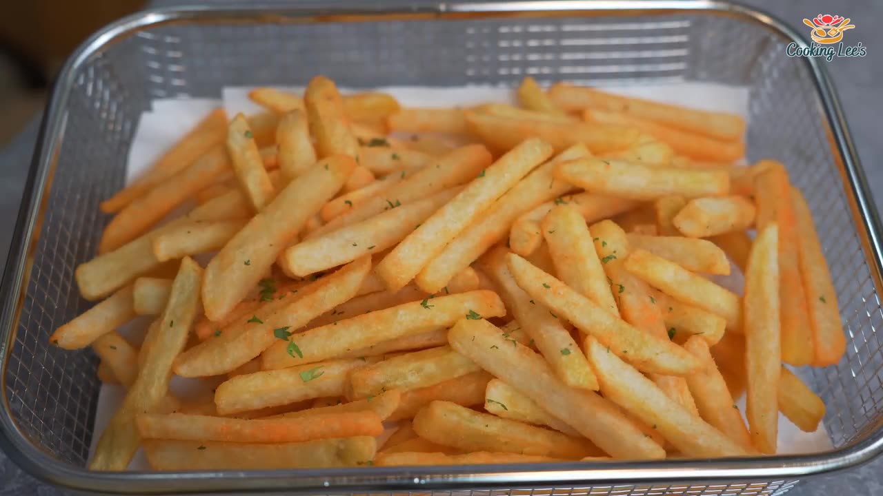 How to Make French Fries At Home ! Crispy Delicious , Incredibly Easy