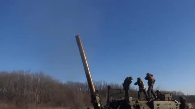 Russia Tyulpan mortar crew launches strike against AFU positions