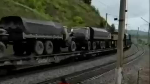 Russian train moving west towards Ukraine