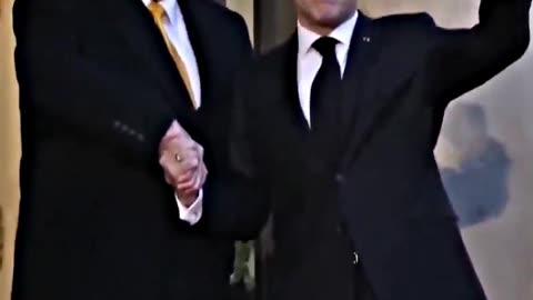 TRUMP Does 'The Handshake' on BETA Macron🤣