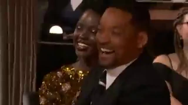 Will Smith Slaps Chris Rock! 😳