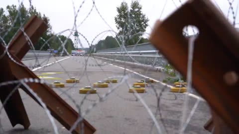 Ukrainian Military Officials Visit Border Fortifications Near Belarus