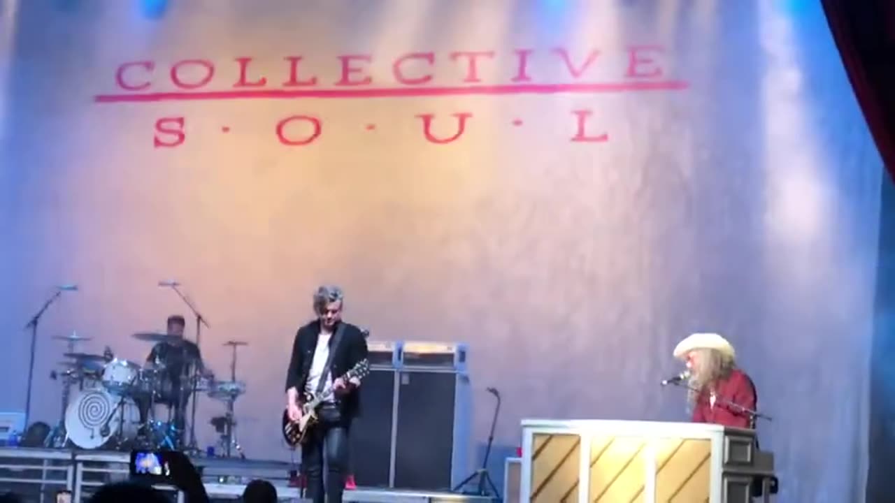 Collective Soul -- Performs Shine (Live) - Universal Hard Rock Orlando 2019