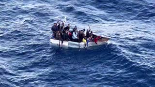 Cruise ship rescues migrants off Florida coast