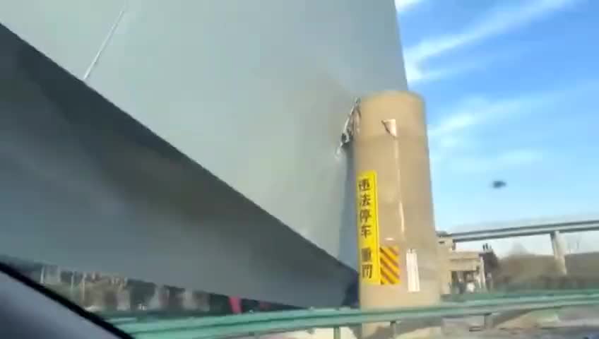 China Uses Planned Obsolescense To Sell You More Bridges Later