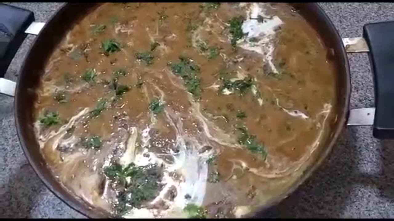 Classic Indian Dish: Dal Makhani (Watch & Prepare)