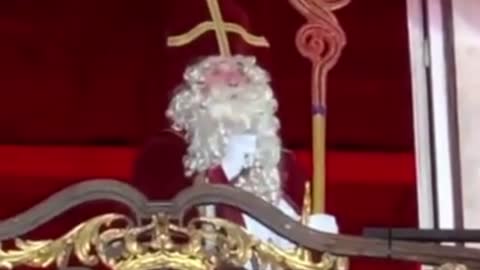 Saint Nicolas se fait huer