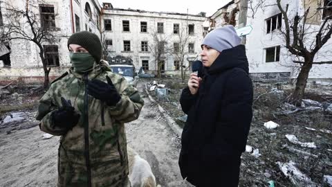 Inside Pfizer and AstraZeneca's UKRAINIAN BIOLAB! iEarlGrey