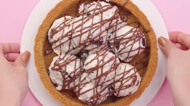 Easy and tasty desserts recipe with OREO