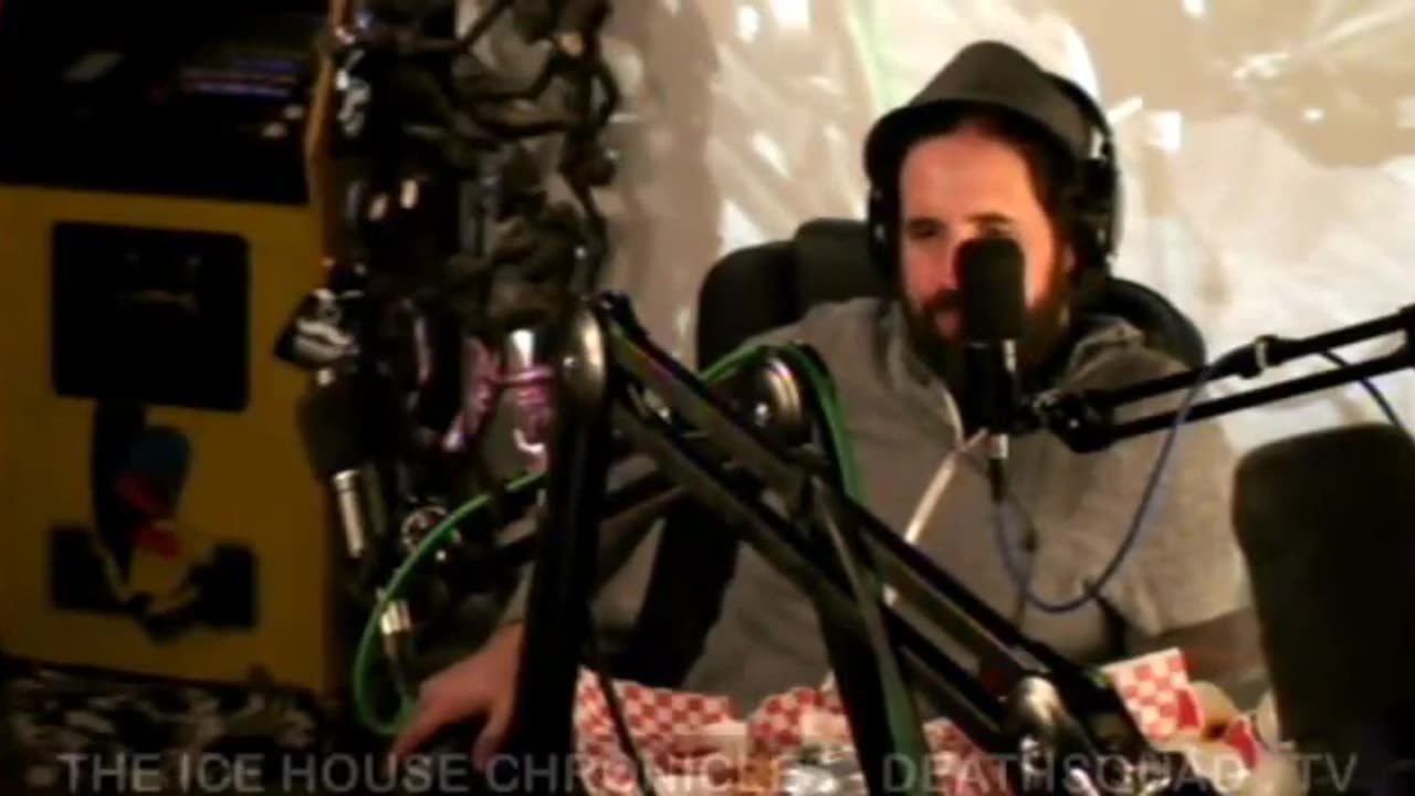 Ice House Chronicles 14 - Joe Rogan, Joey Diaz, Duncan Trussell, Jayson Thibault, Brian Redban