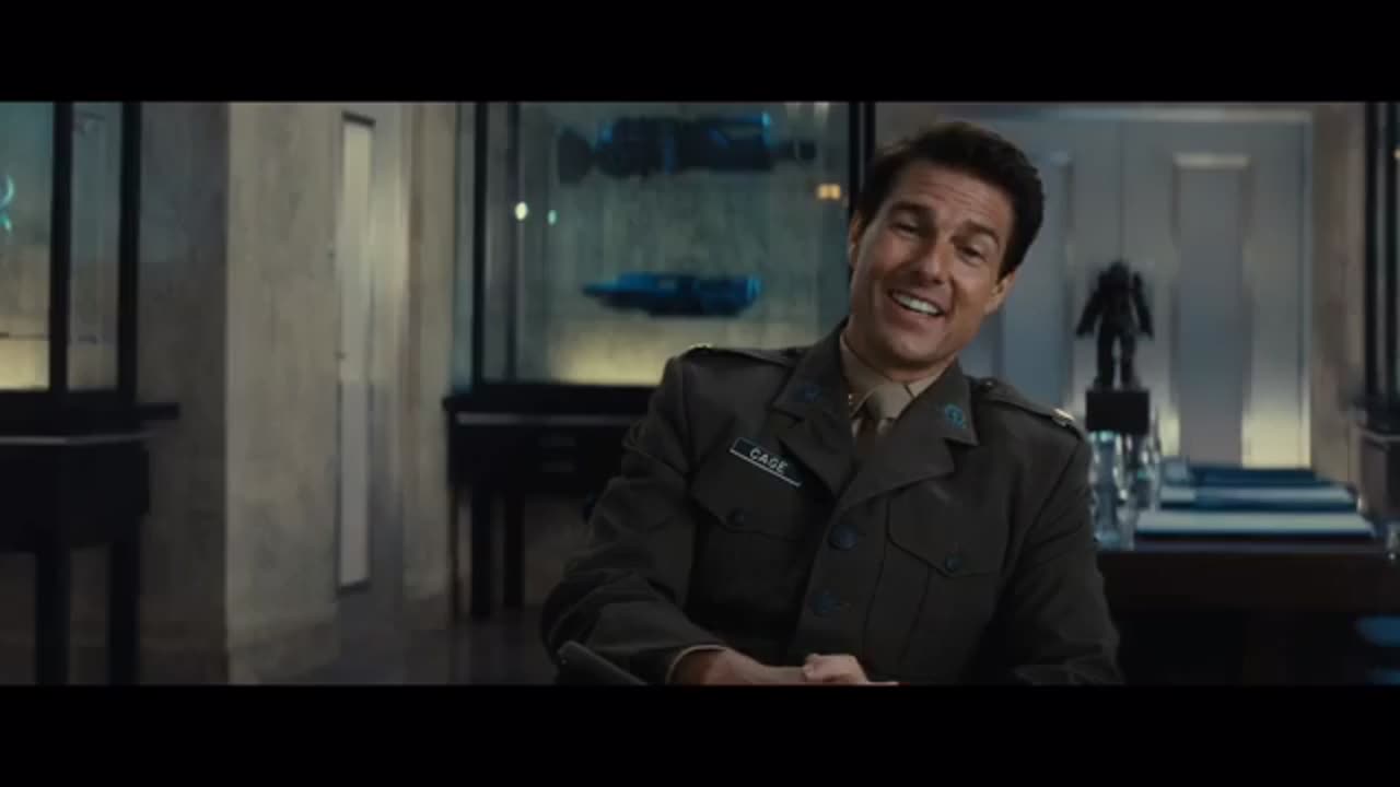 Chase scene - Edge of tomorrow movie clip