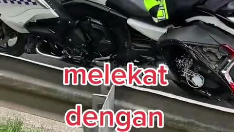 Mengalami insiden