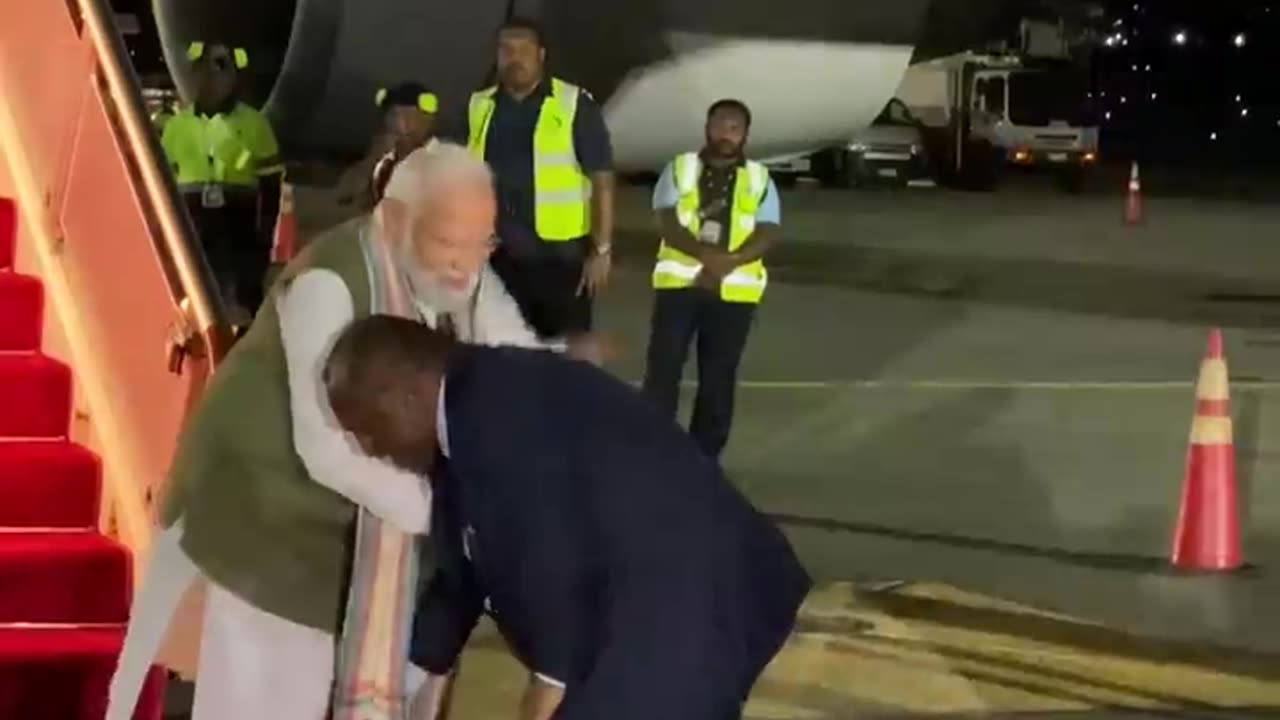 Never seen before visuals! Papua New Guinea PM seek PM Modi's blessings