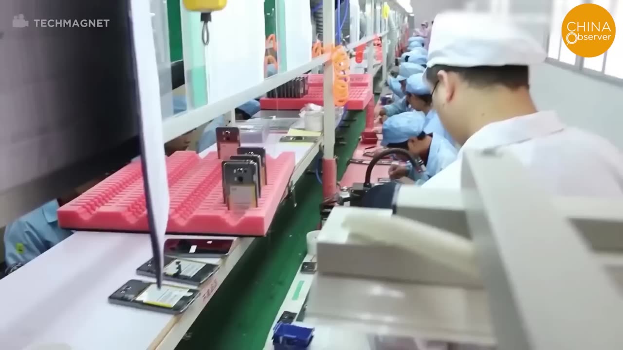 China’s Manufacturing Capital Is Doomed, Once Producing 1_4 of the World’s Smartphones