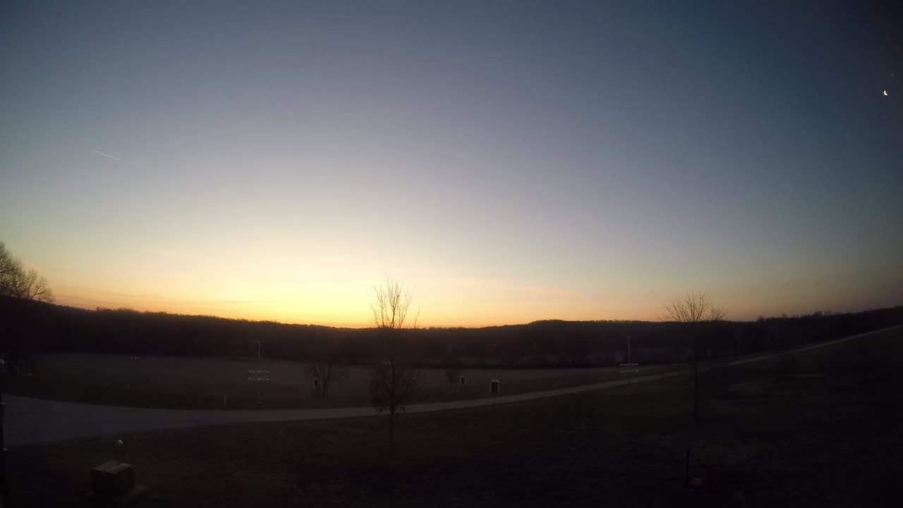 Sun Rise 3 15 23 34f/1c