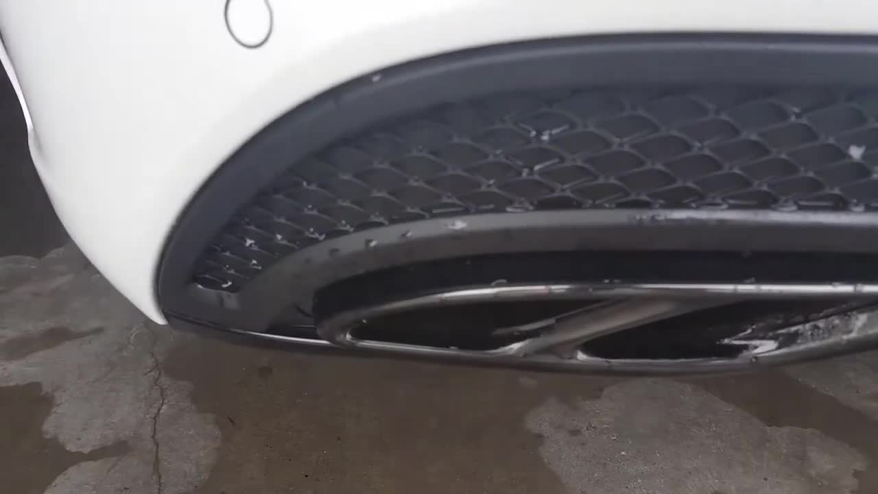 C43 AMG Exhaust Open In Comfort Mode