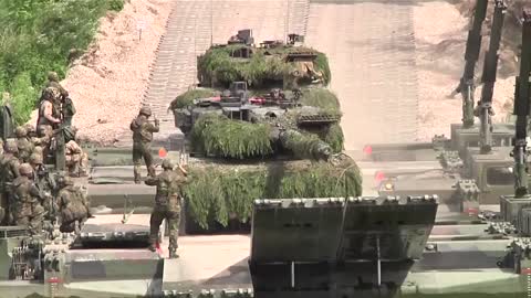 Germany to send battle tanks to Ukraine: sources
