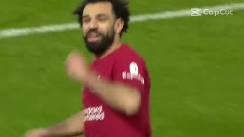 van Dijk & Salah secure reds victory | Liverpool 2-0 Wolves |