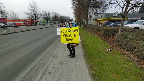Very Nice People protesting mandates in Mission BC