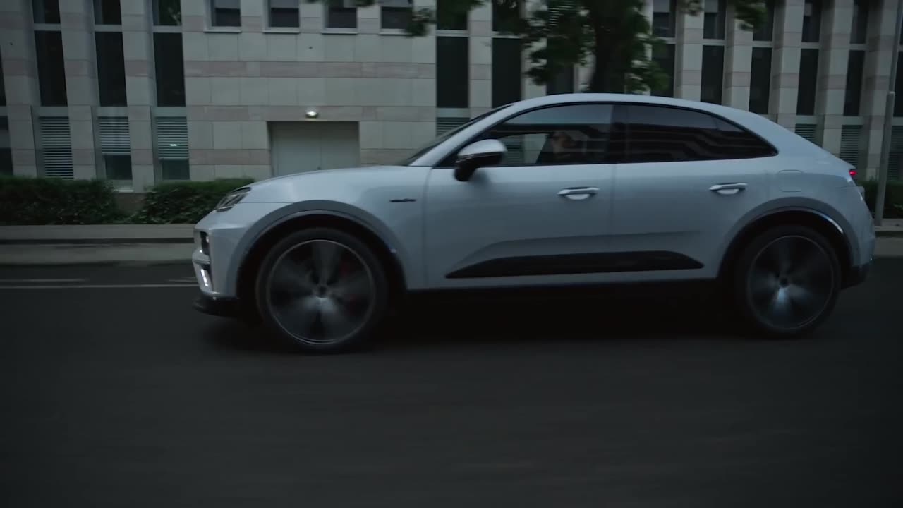 FIRST LOOK: 2024 Porsche Macan – Best-Selling Porsche Goes Electric