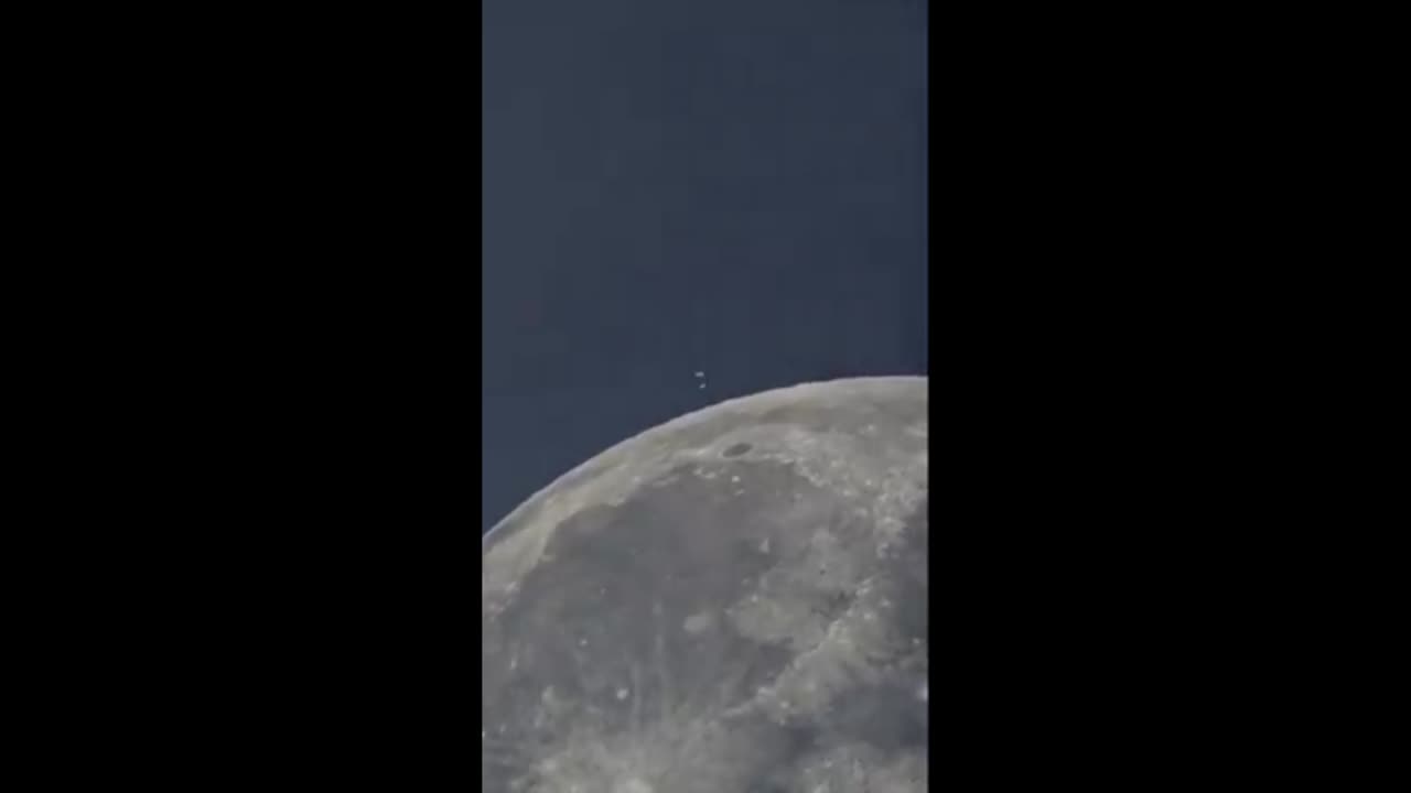 #67 Co robią na księżycu