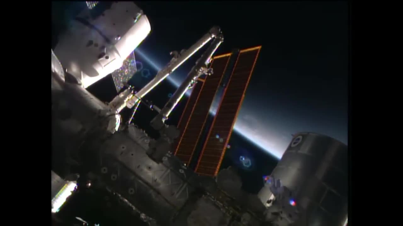 Stunning ISS Spacewalk Footage by #NASA Astronauts | 2020 Mission