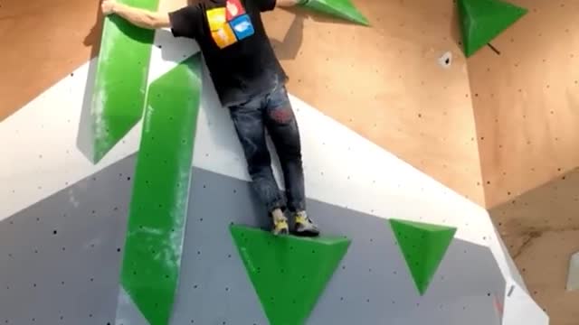 The largest rock pavilion in Asia has opened! There are not many competition routes to climb, and th