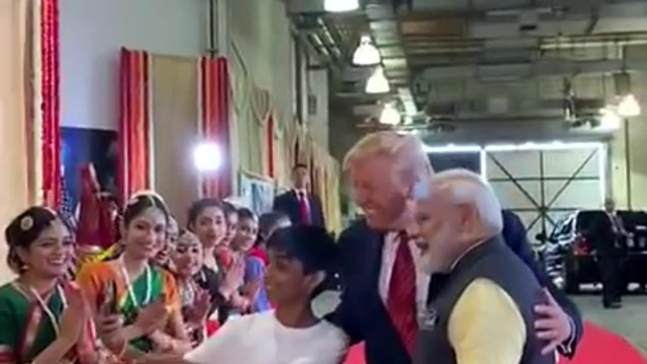 Unforgettable Moment: PM Modi and President Trump Inspiring Interaction with Youngsters Goes Viral