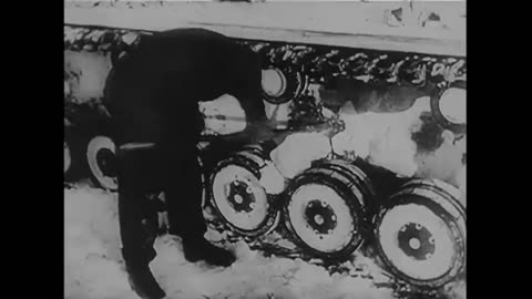 stugs_in_the_snow_near_leningrad_in_the_winter