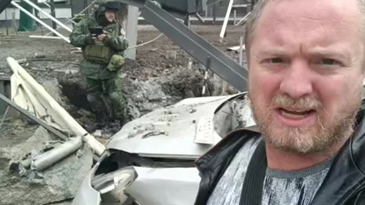 Patrick Lancaster - Ukrainian rocket attack on center Donetsk