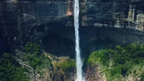 Nohkalikai Falls Meghalaya 😍