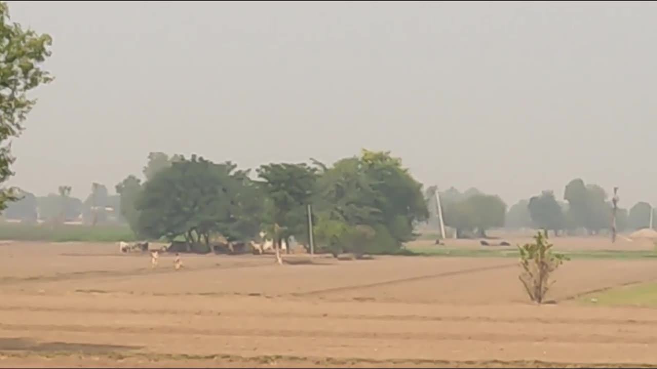 Last village on Pakistan India Border Whose Walls Are On The Zero Line