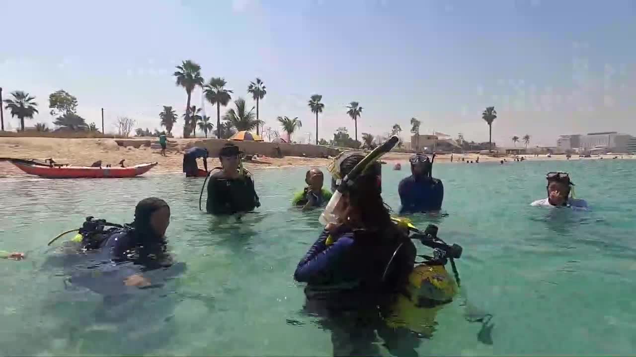 Filipino Scuba Diving in Subai