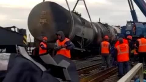 Railway workers have begun to dismantle the fuel tanks damaged by the explosion