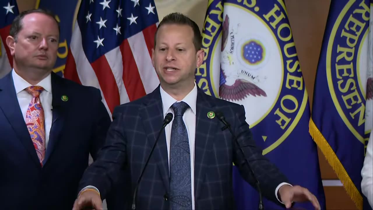 Hours Republicans hold press conference on UFOs live 20th July