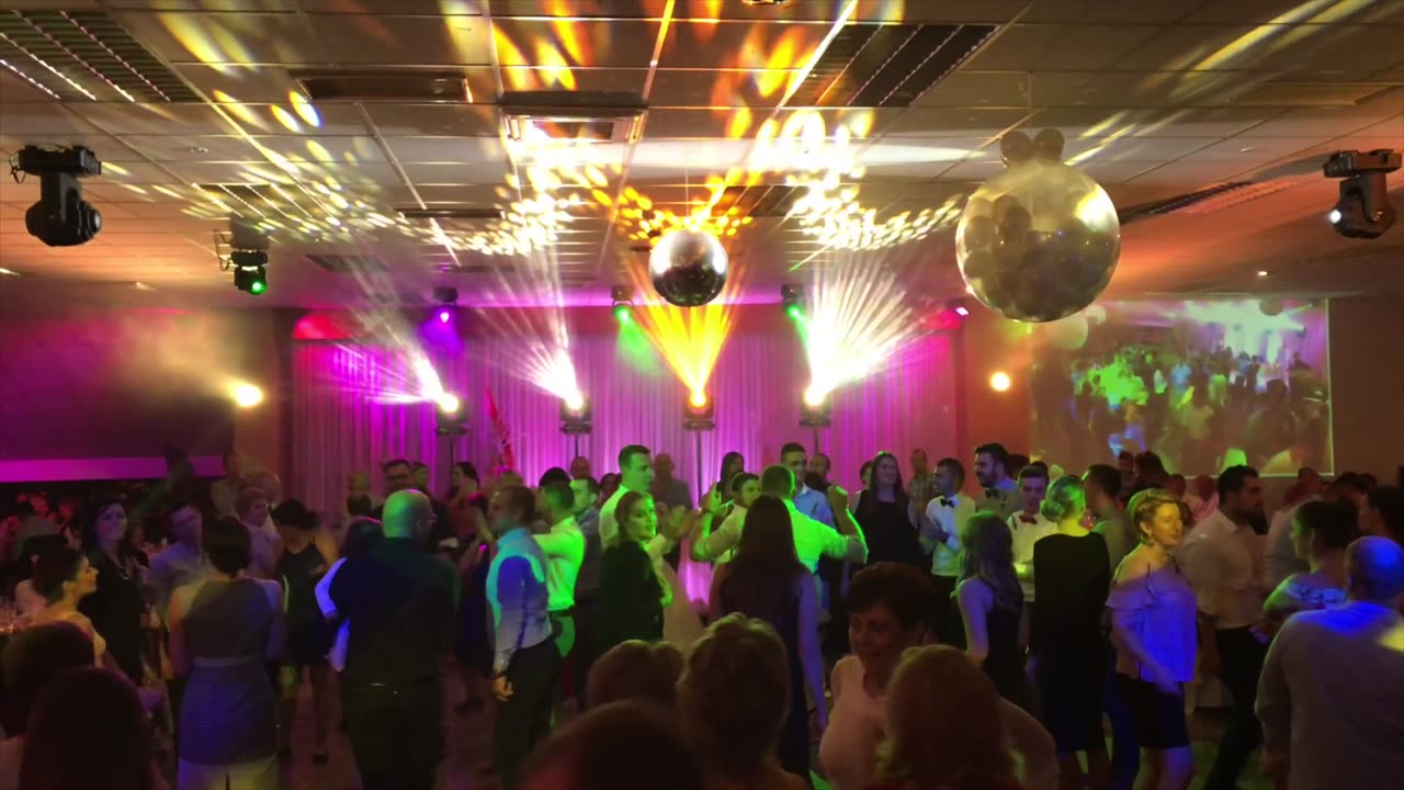 Planet Band - mix Grlim jastuk, Krivi spoj