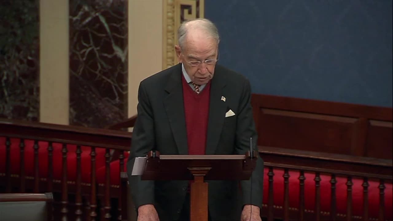 Grassley Opposes Legislation that Unfairly Cuts Seniors’ Benefits, Proposes Legislative Fix