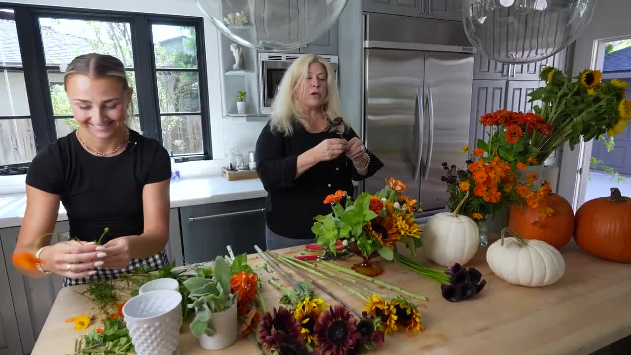 Transitional Flower Arranging: Halloween to Fall