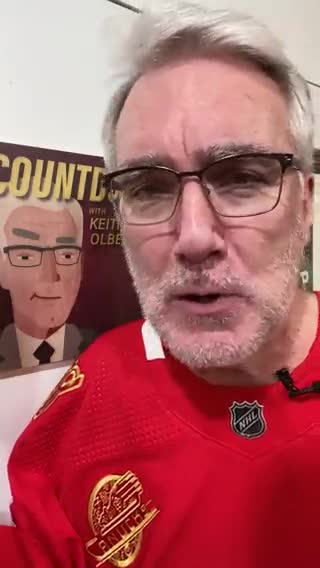 @catturd2 Lol - insane Keith Olbermann is using his dog’s account to cry about@elonmusk