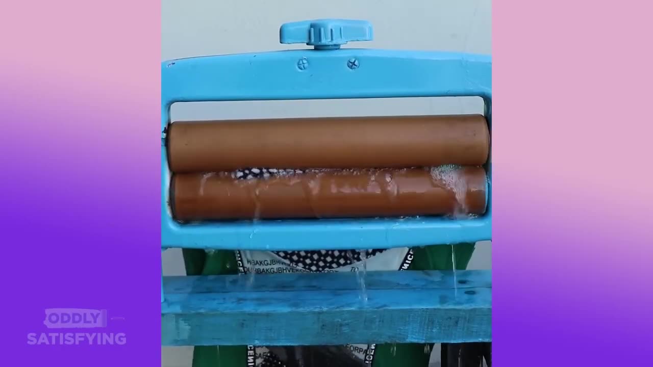 Oddly Satisfying Video #shorts #satisfying #oddlysatisfying #satisfyingvideo #likeaboss