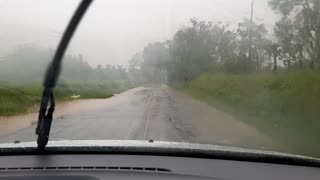 Franca SP - Tempo fechado e muita chuva