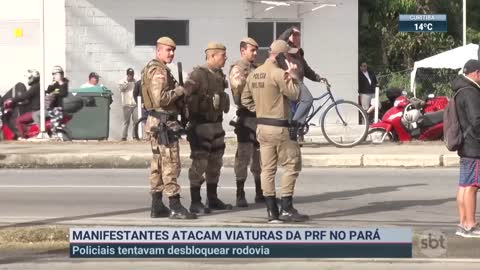 Manifestantes bolsonaristas atacam viaturas no Pará | SBT Brasil (07/11/22)