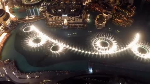 See the Dubai Fountain in 30 seconds