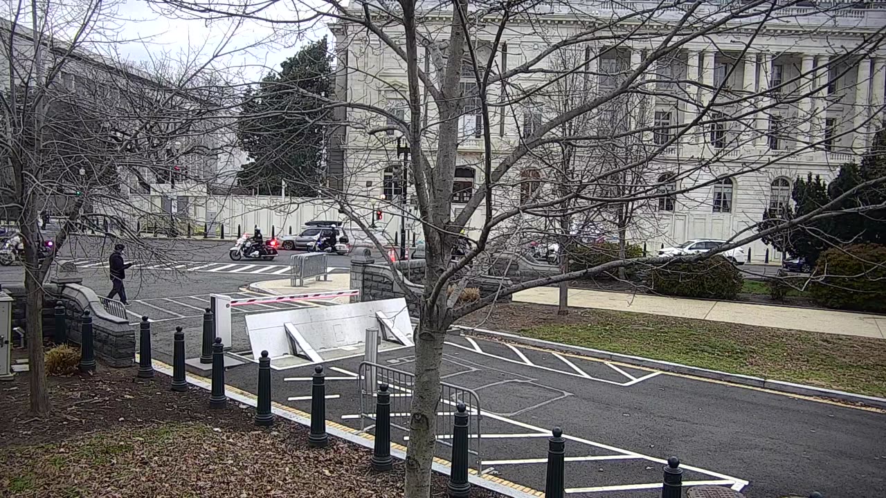 0679USCG00SEDriveExit_2021-01-06_13h57min44s417ms.mp4