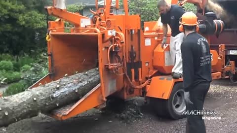 Extreme Fast Wood Chipper Machine Modern Technology - Amazing Wood Processor Big Tree Shredder Easy