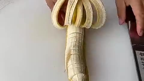 Banana style cuting