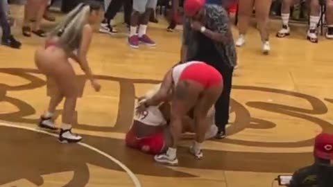 Big booty girl snaps leg on basketball court